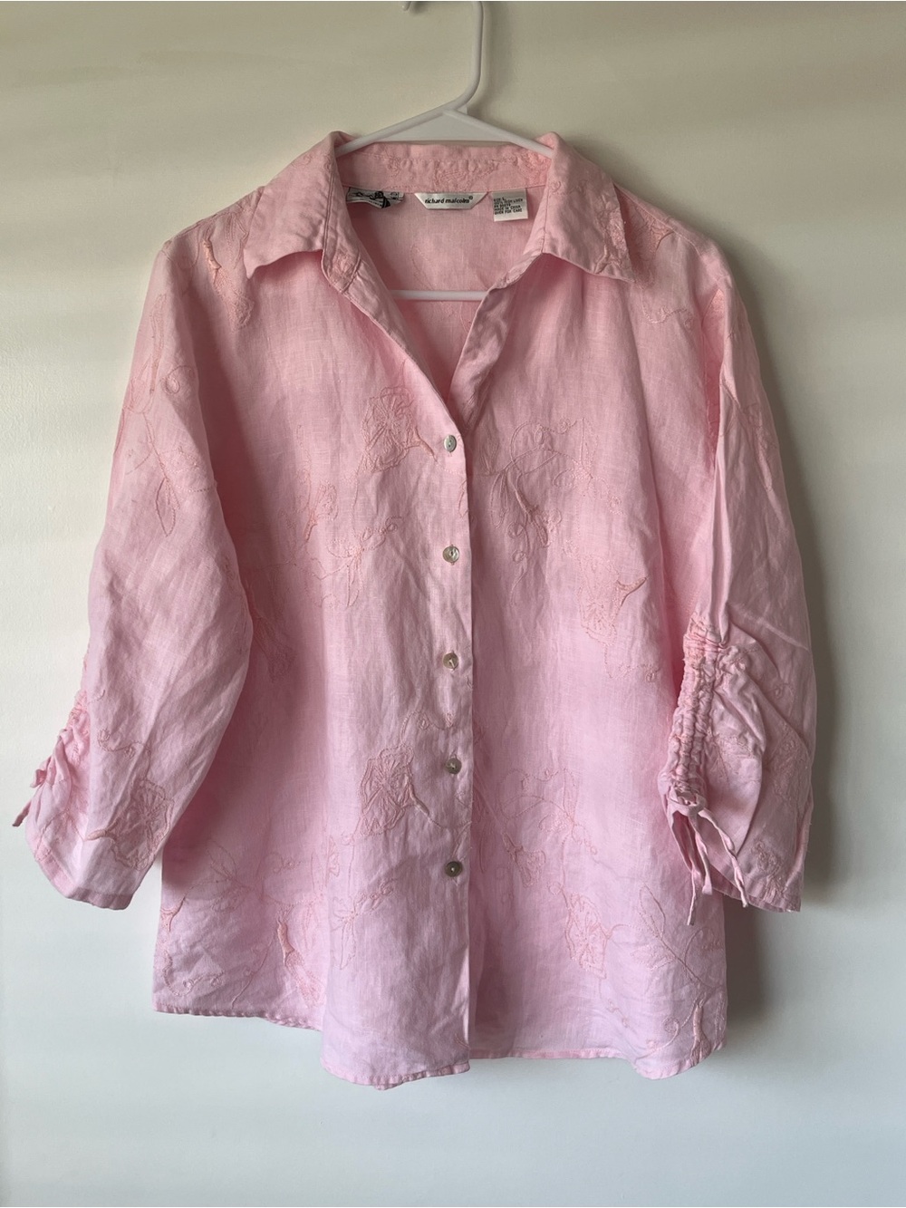 100% Linen Women's Pink Embroidered Button-Front Top